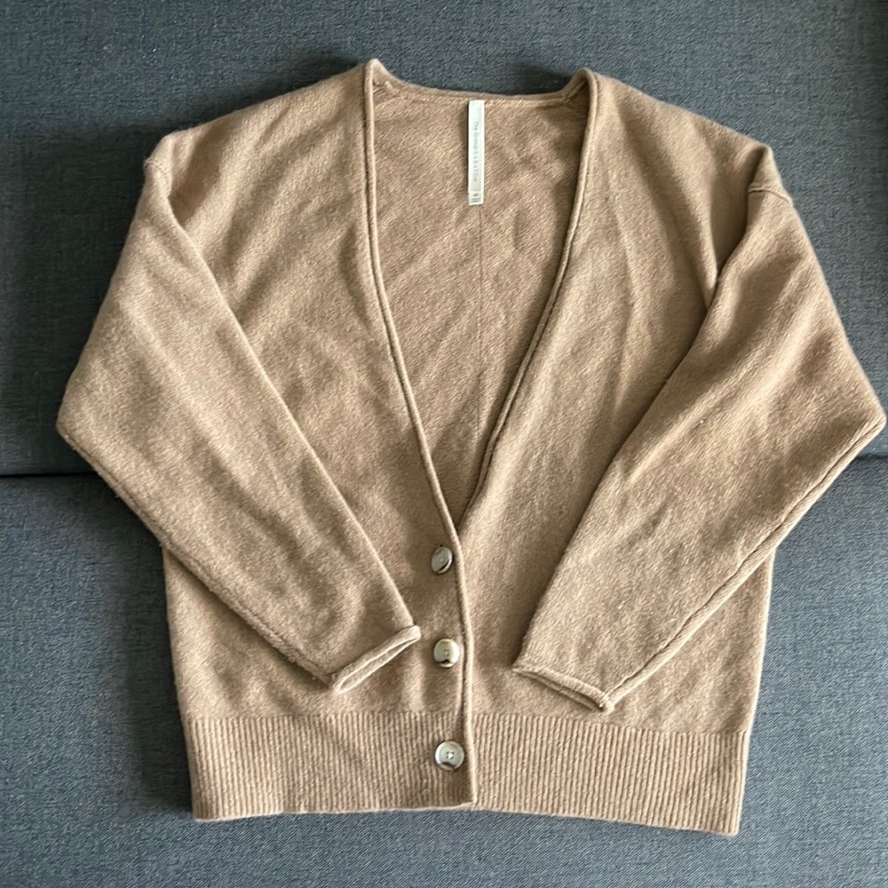 Aritzia | The Group by Babaton Luxe Cashmere Cardigan